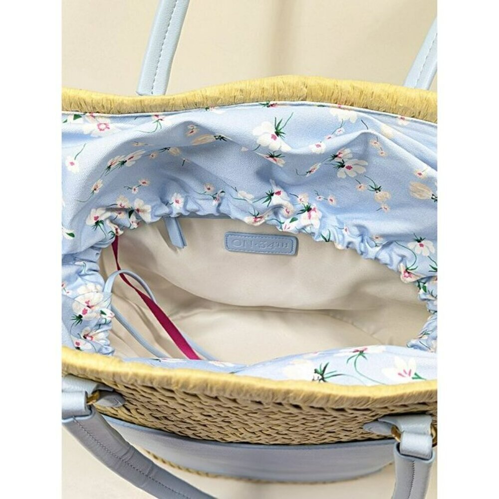 On 34th Isabellaa Women's Straw Medium Drawstring Tote Blue Floral (MSRP $130) - Picture 3 of 5